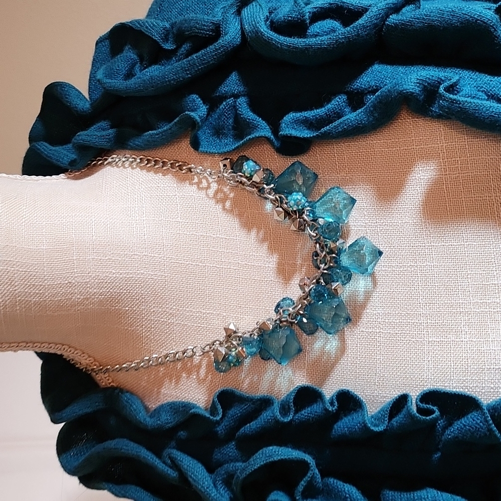 Limited Polygon Layered Beaded Turquoise Necklace